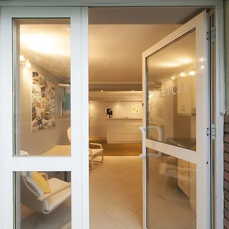 Hostel Club
